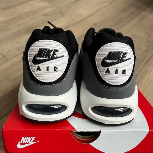 Nike Air Max Correlate - Picture 8 of 9